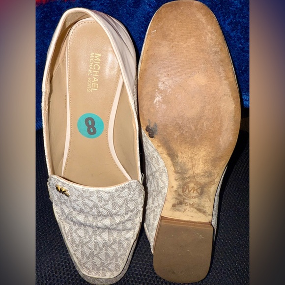 Michael Kors Women's Cream Loafers - Picture 3 of 7